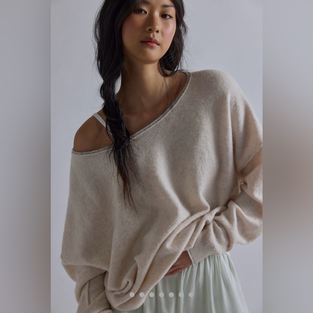 NWT FREE PEOPLE SEE ME SOFTSPUN PULLOVER